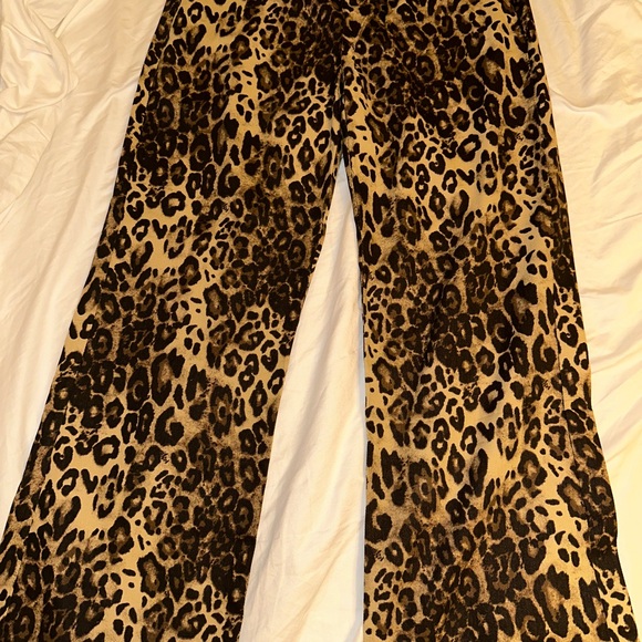 Amazon Leopard Print Jeans - Picture 1 of 2